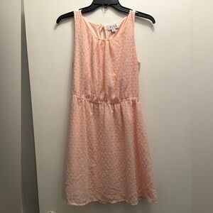 Elle Light Pink Textured Sleeveless Dress